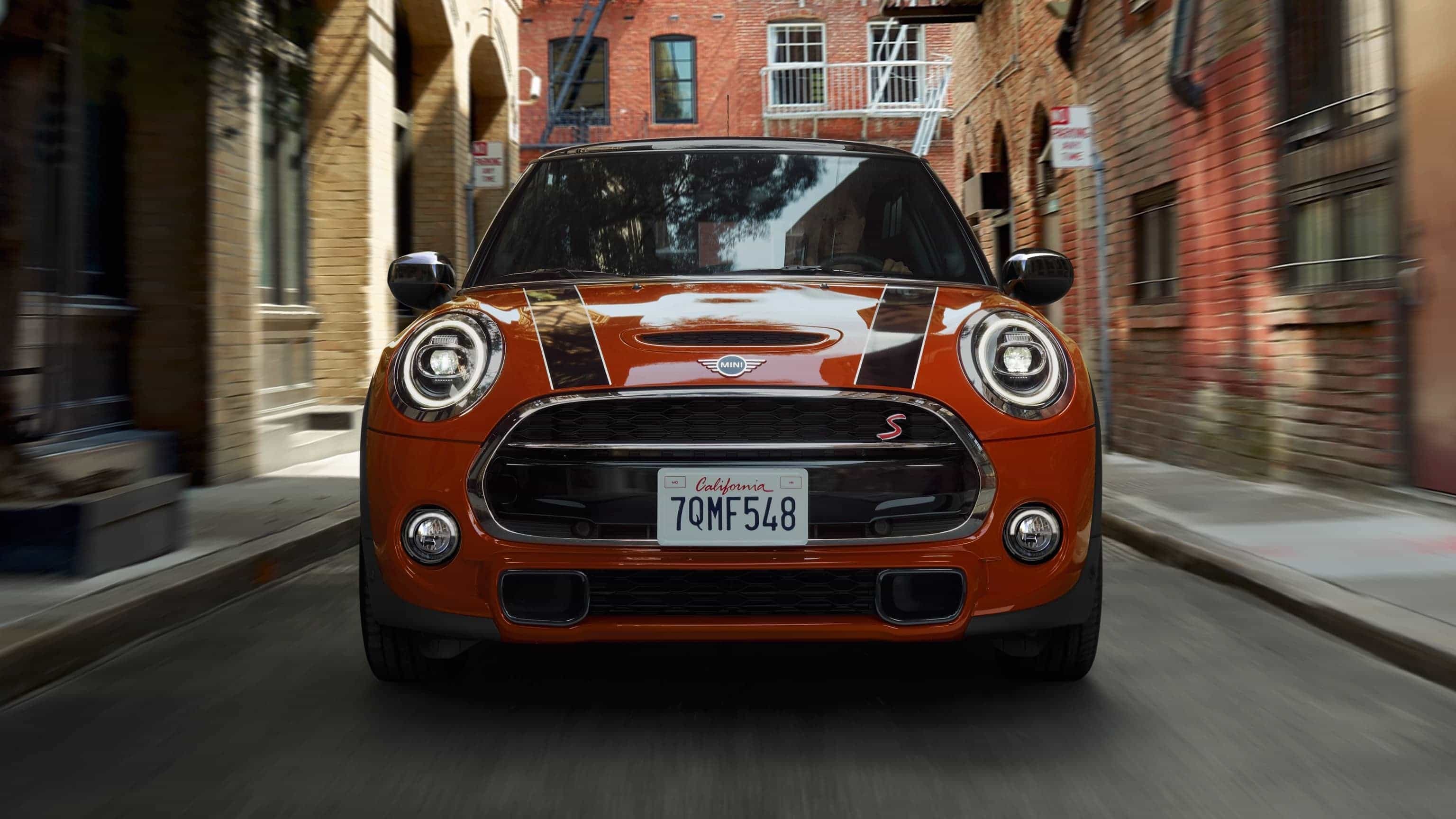 MINI 3-DOOR HATCH FRONT VIEW